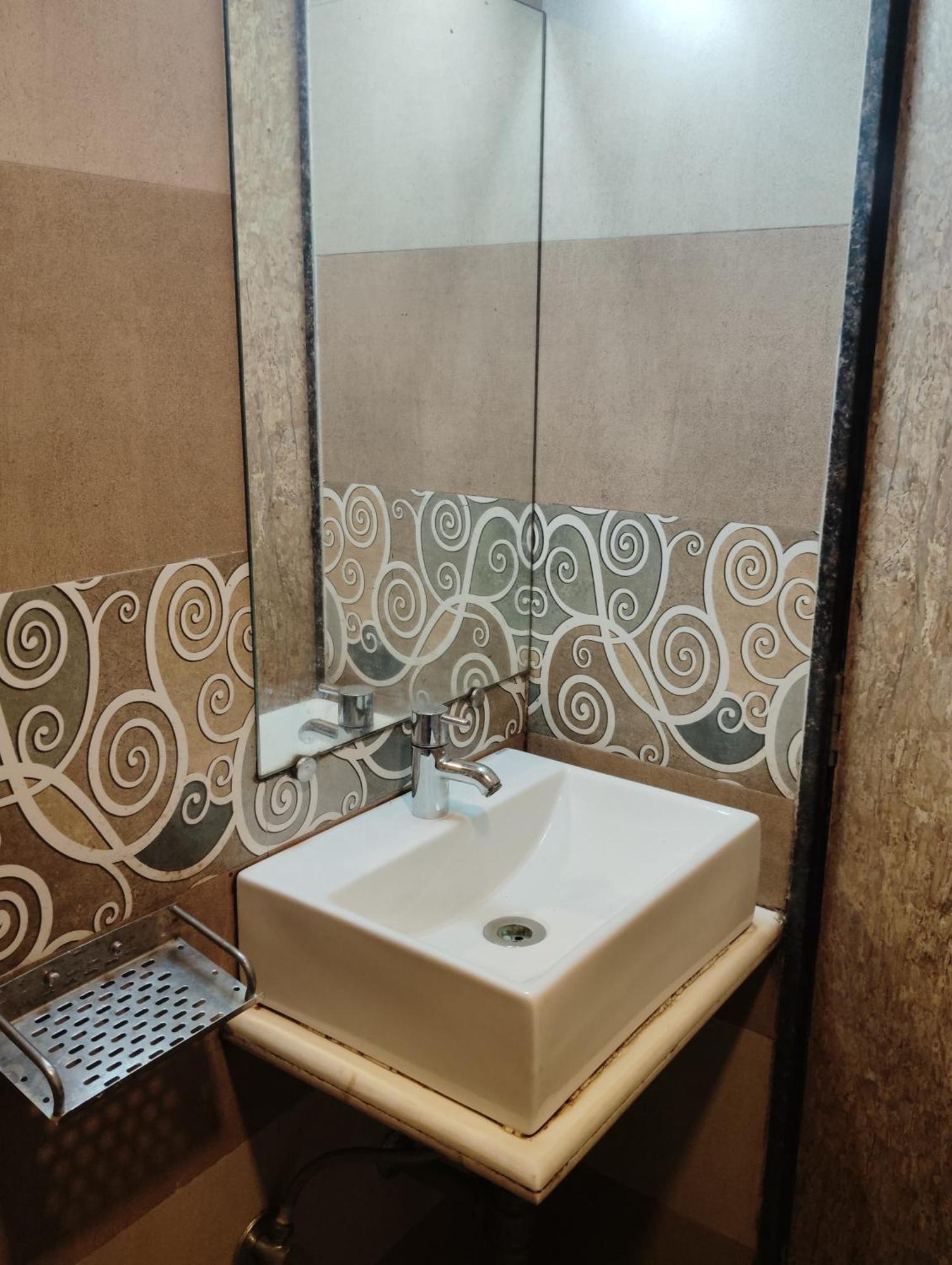 Hotel Crystal Park Near Nesco Exhibition Center Mumbai Dış mekan fotoğraf